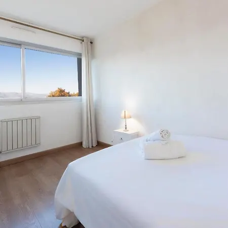 3 Bedroom Of 90m2 With A Spacious Terrasse And A Parking Spot ! Antibes